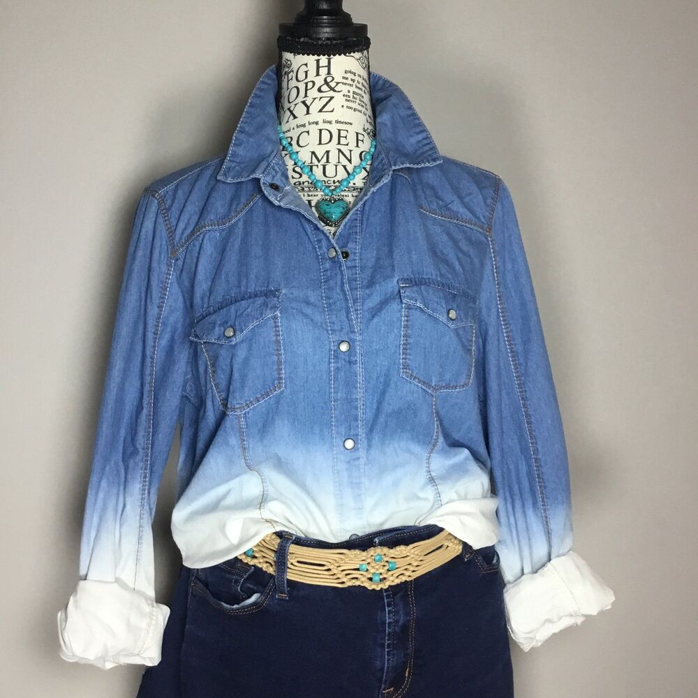 Blue white ombre denim shirt popper button down 100% cotton western Cowgirl L